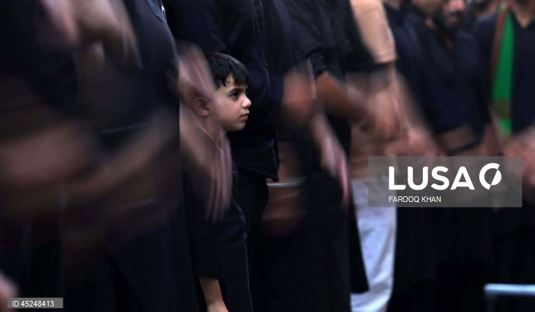 Paquistão: Muçulmanos xiitas no mês de Muharram