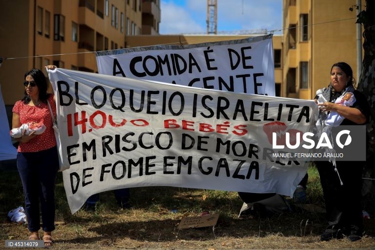 Ação pelo fim do genocídio em Gaza no Porto