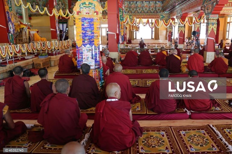 Índia: Visita do Dalai Lama ao mosteiro de Zanaskar adiada devido ao mau tempo.