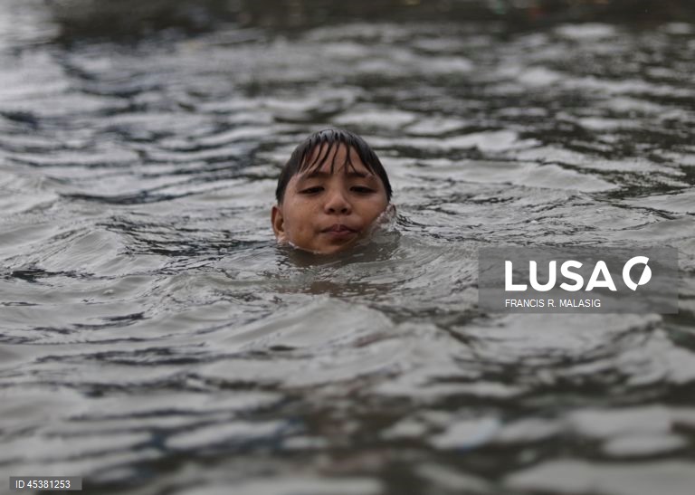 Filipinas: Tempestade tropical Co-May atinge a ilha principal de Luzon