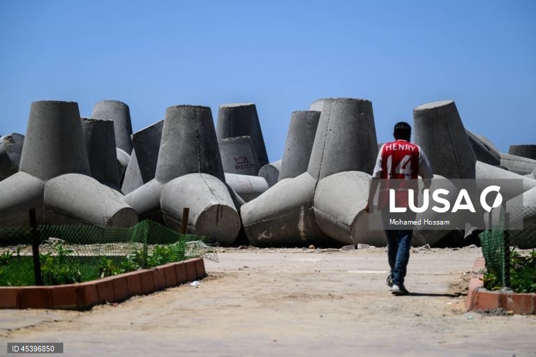 Egito: Alexandria tenta atenuar os riscos das alterações climáticas