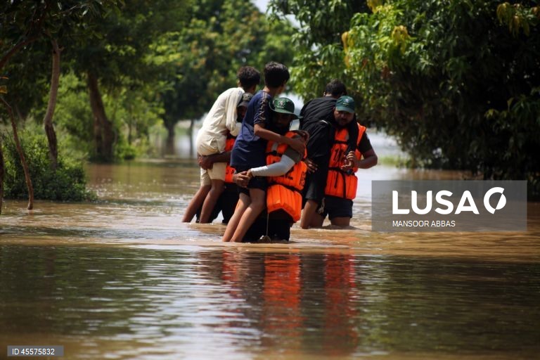 Paquistão: Cheias das monções no Punjab