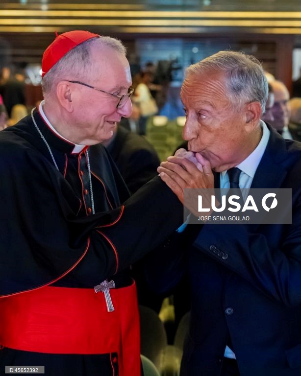 Secretário de Estado do Vaticano, Cardeal Pietro Parolin, durante a cerimónia de encerramento do compromisso do Jubileu com a cidade, na Fundação Calouste Gulbenkian, em Lisboa.
