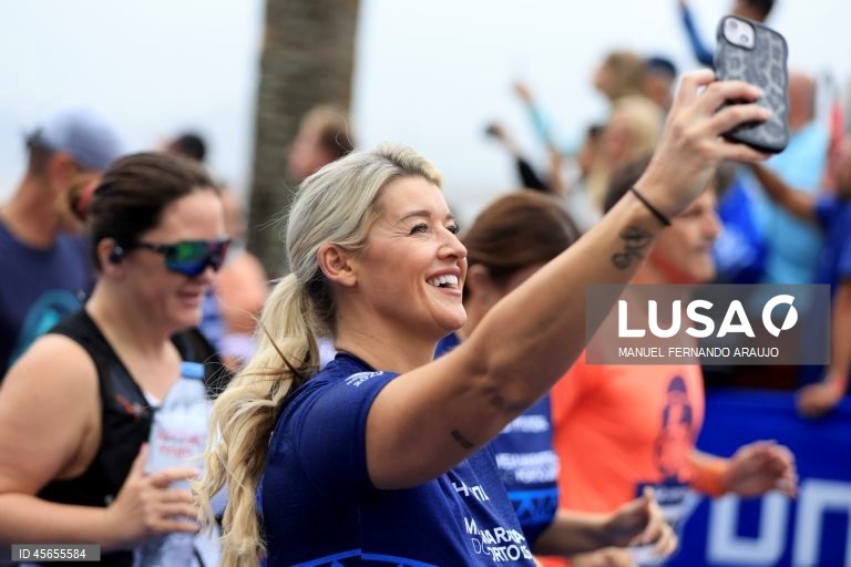 Participantes durante a 18ª edição da Meia Maratona do Porto, 14 Setembro de 2025.  MANUEL FERNANDO ARAUJO/LUSA