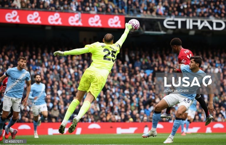 Futebol: Liga inglesa - Manchester City vs Manchester United