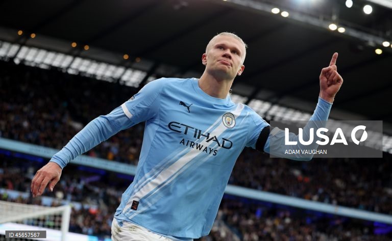Futebol: Liga inglesa - Manchester City vs Manchester United
