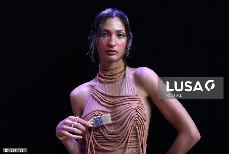 Semana da Moda de Londres - Di Petsa