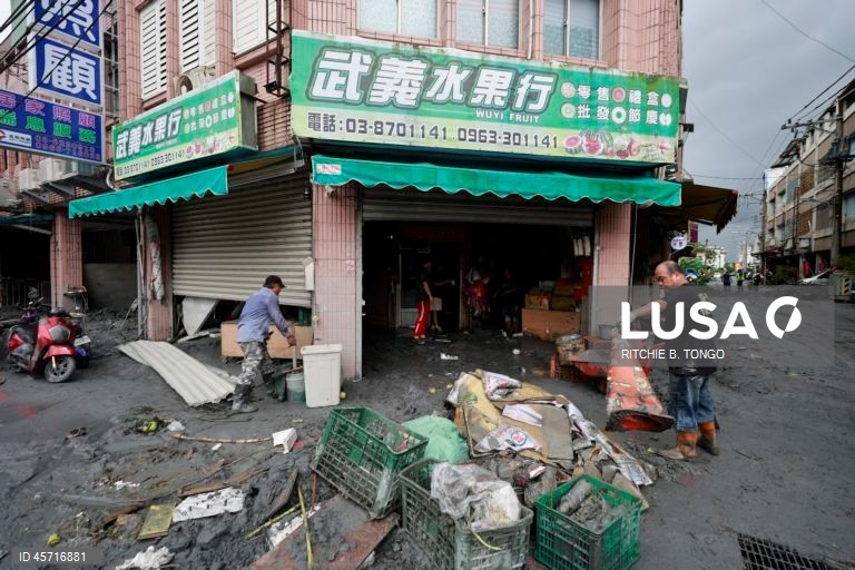 Taiwan: O supertufão Ragasa mata 14 pessoas e deixa dezenas desaparecidas