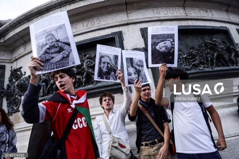 França: Novo dia de greves e manifestações 