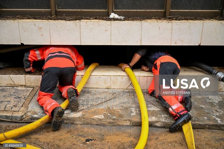 Espanha: Rescaldo das inundações na Catalunha