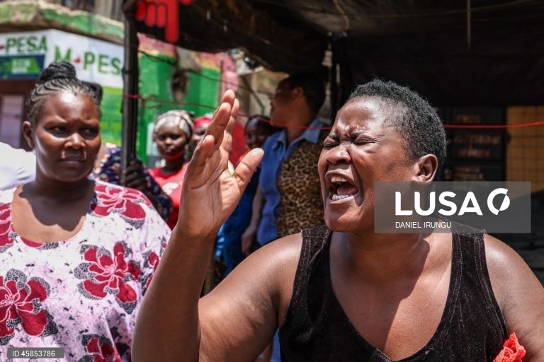 Quénia: Reações populares à morte do antigo primeiro-ministro Raila Odinga