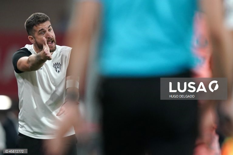 O FC Porto apurou-se hoje para a quarta eliminatória da Taça de Portugal de futebol, ao derrotar o Celoricense, do Campeonato de Portugal, por 4-0, com um ‘hat-trick’ de Samu, em jogo da terceira ronda.