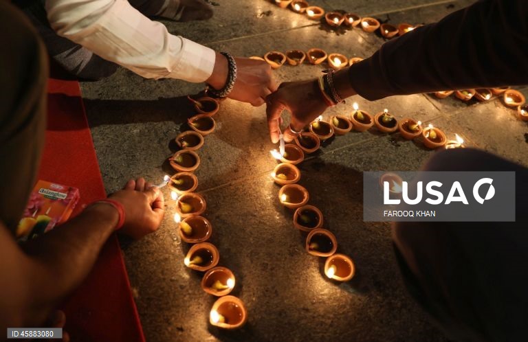 Celebrações do Diwali em Srinagar