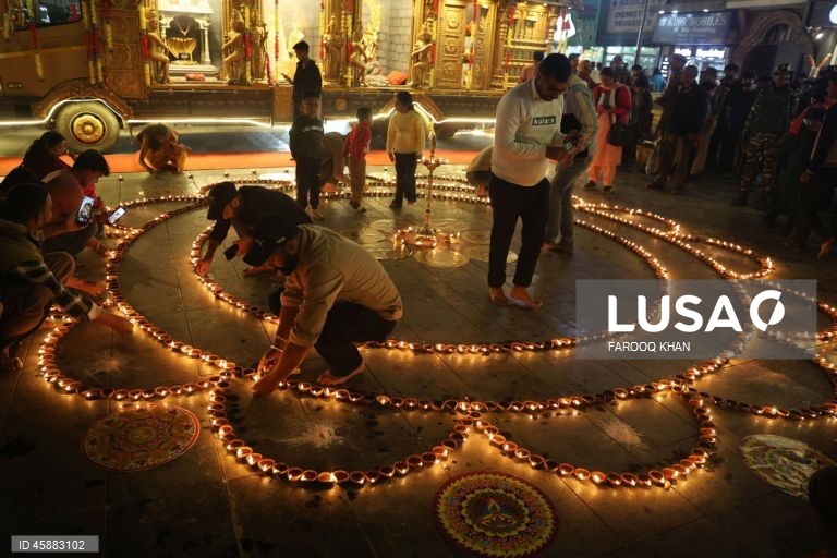 Celebrações do Diwali em Srinagar