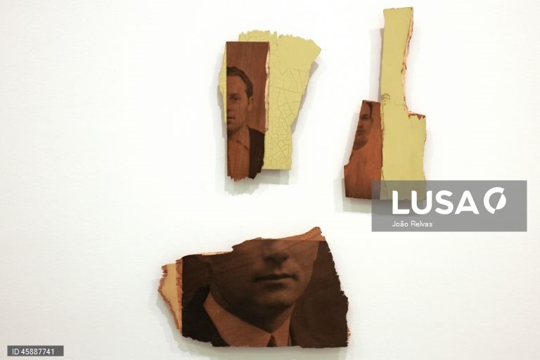 Visita de imprensa à exposição “Notre Feu”, de Isabelle Ferreira que é inaugurada ao público no próximo dia 22 de outubro, no Museu de Arte, Arquitetura e Tecnologia - MAAT Gallery, em Lisboa, 21 de outubro de 2025. JOÃO RELVAS/LUSA