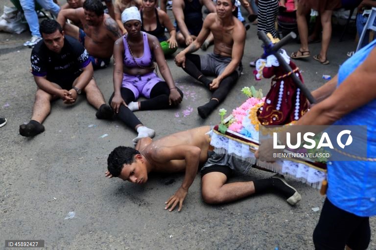 Panamá: Celebração anual do Cristo Negro de Portobelo