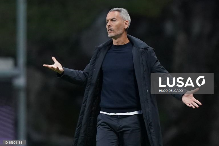 O Sporting de Braga manteve hoje a invencibilidade na Liga Europa de futebol, ao impor-se em casa aos sérvios do Estrela Vermelha por 2-0, na terceira jornada da fase de liga da competição.