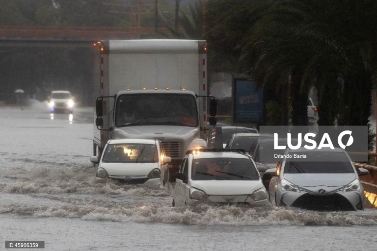 Mais de 647 000 pessoas sem água na República Dominicana após a tempestade Melissa.