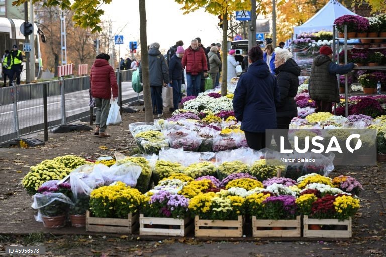 Dia de Todos os Santos na Polónia