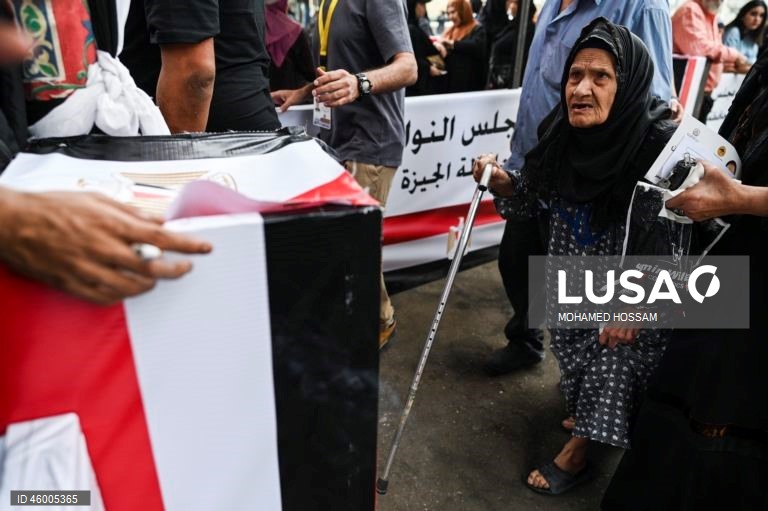 Egito: Primeira ronda das eleições parlamentares