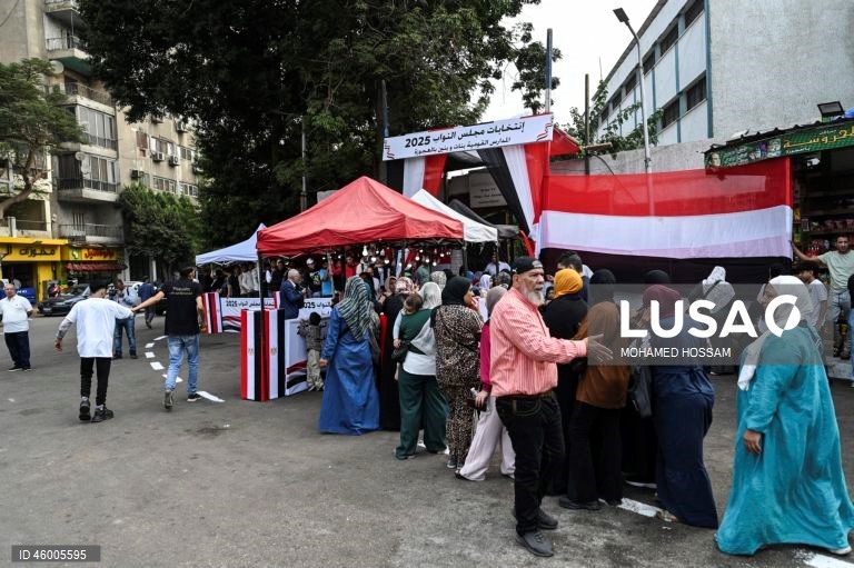 Egito: Primeira ronda das eleições parlamentares