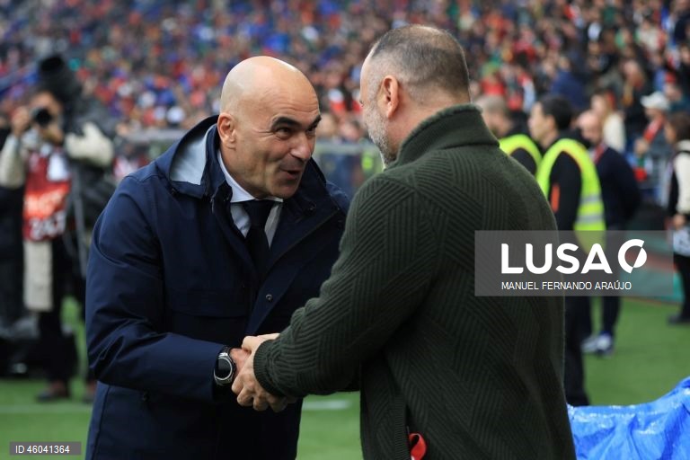 A seleção portuguesa de futebol assegurou hoje a nona presença num Campeonato do Mundo, ao golear por 9-1 a Arménia, na sexta e última jornada do Grupo F da qualificação europeia, no Estádio do Dragão, no Porto.