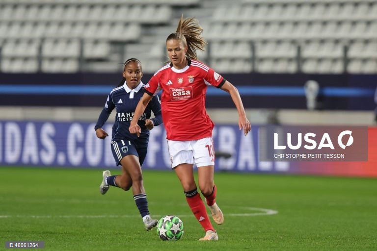 O Benfica piorou hoje a sua situação na Liga dos Campeões feminina de futebol, ao perder fora com as francesas do Paris FC (2-0), na quarta e antepenúltima jornada da fase de liga, penalizado por uma expulsão e erros a finalizar.