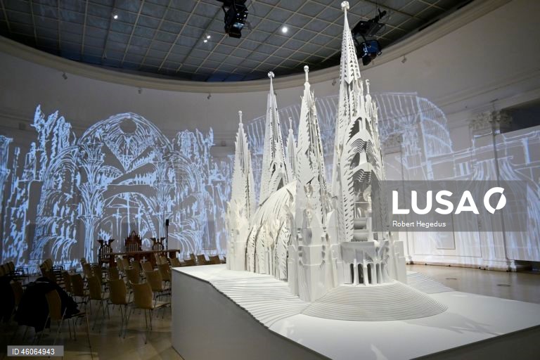 Exposição marca o 90.º aniversário do falecido arquiteto húngaro Imre Makovecz