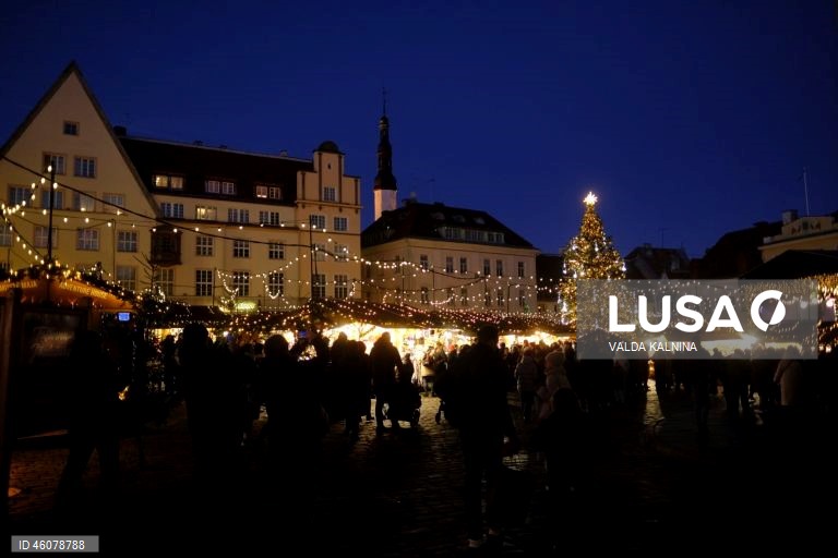 Estónia: Mercado de Natal abre em Tallinn