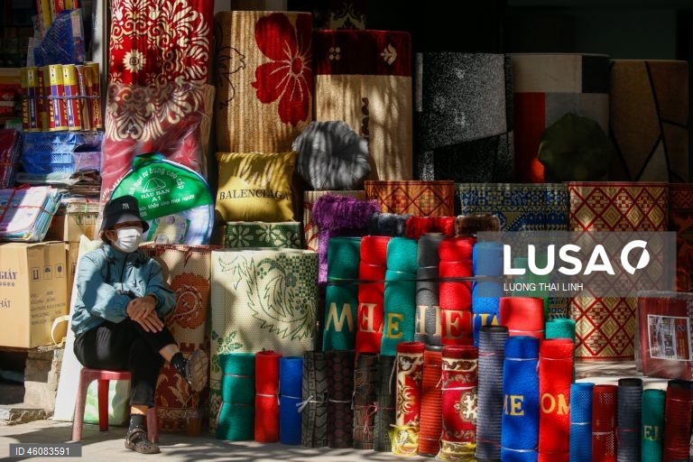 Vietname: Mercado de rua em Hanoi