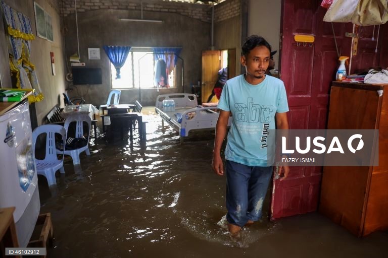 As inundações afetam a vida quotidiana na Malásia