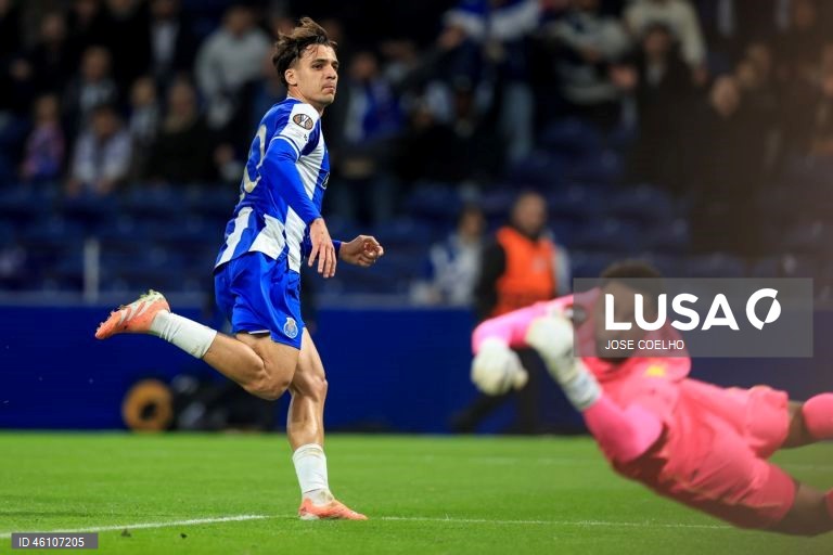 O FC Porto conquistou hoje a terceira vitória na edição 2025/26 da Liga Europa de futebol, ao impor-se por 3-0 na receção ao lanterna-vermelha Nice, em jogo da quinta jornada.