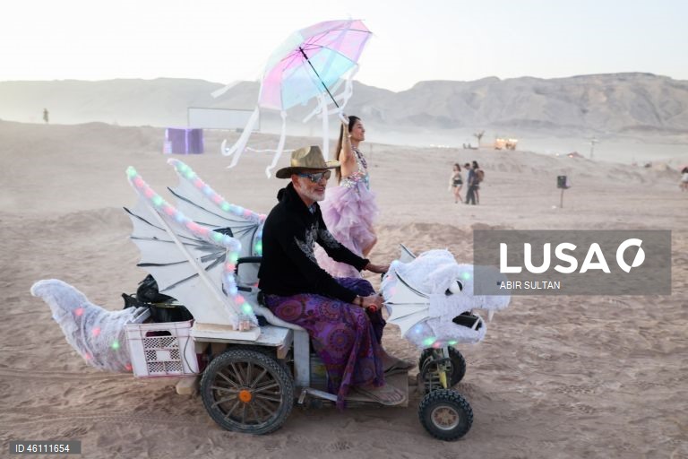 Israel: Festival Midburn no deserto do Negev