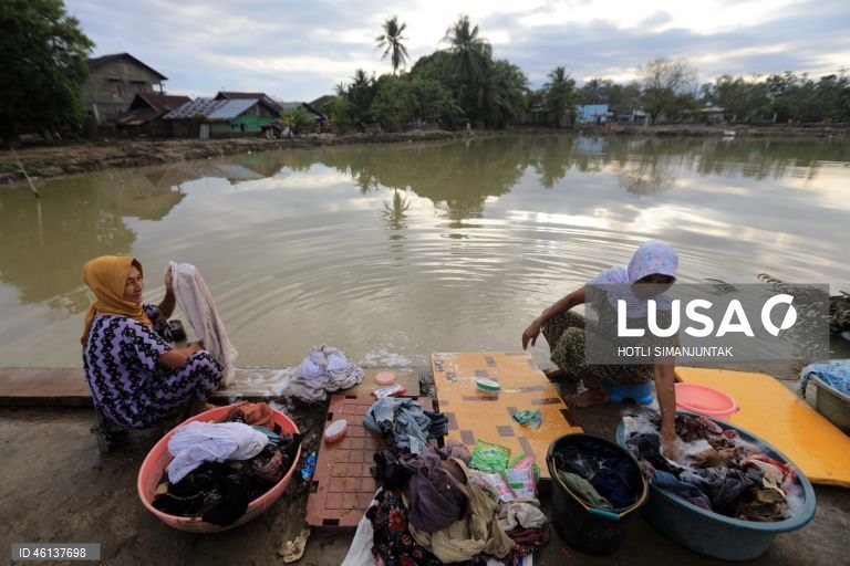 Indonésia: Rescaldo do ciclone Senyar na Ilha de Sumatra