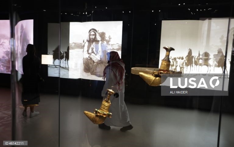 Abu Dhabi: Inauguração do Museu Nacional Zayed