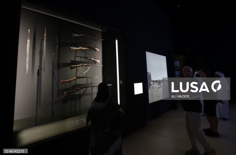 Abu Dhabi: Inauguração do Museu Nacional Zayed