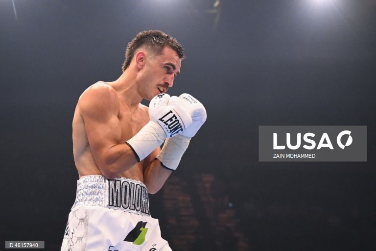 Jason Moloney, da Austrália venceu contra Herlan Gomez, das Filipinas, durante a luta pelo título WBC Australasian Bantamweight 2025 no Gold Coast Convention Centre, em Broadbeach, Austrália.