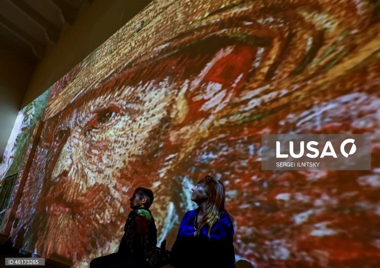 Rússia: Exposição multimédia «Ser Van Gogh» em Moscovo