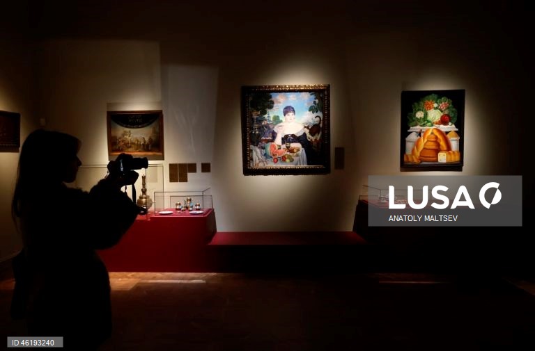 Rússia: Exposição "Tradição Russa" em São Petersburgo.