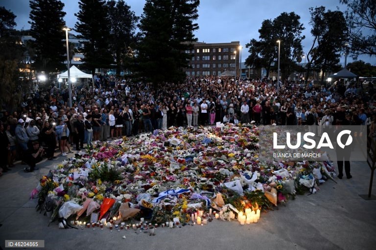 Austrália: Memorial aos mortos no atentado em Bondi Beach