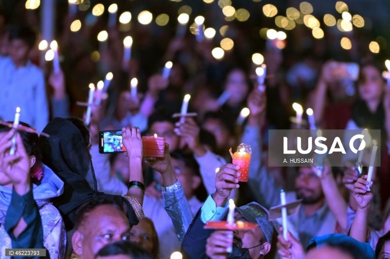 Paquistão: Preparativos para o Natal em Lahore