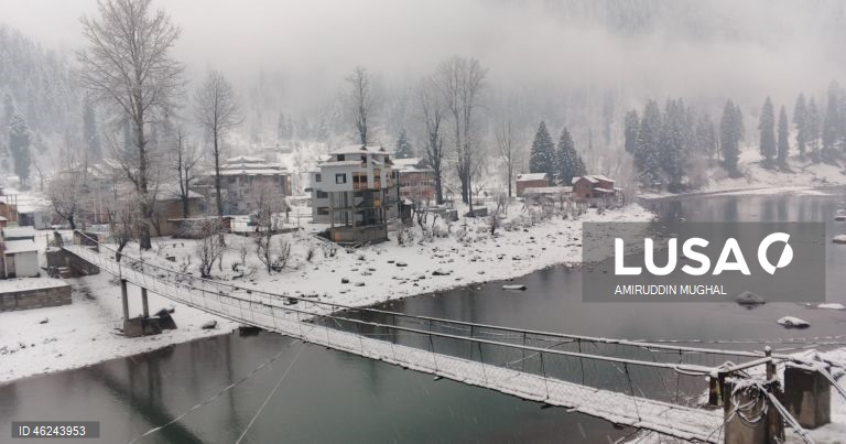 Neve na Caxemira paquistanesa