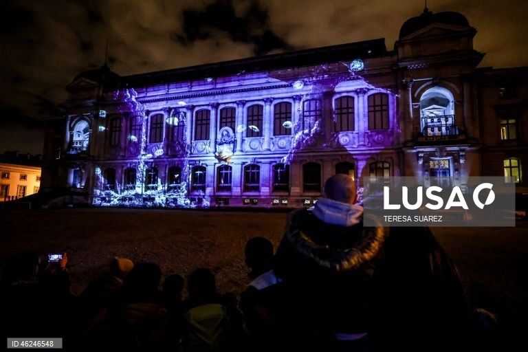 França: Festival de luzes em Paris