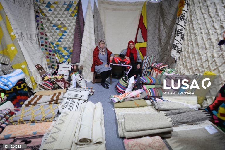 Tunes: 4ª Feira Nacional de Tapetes e Tecelagem Tradicional