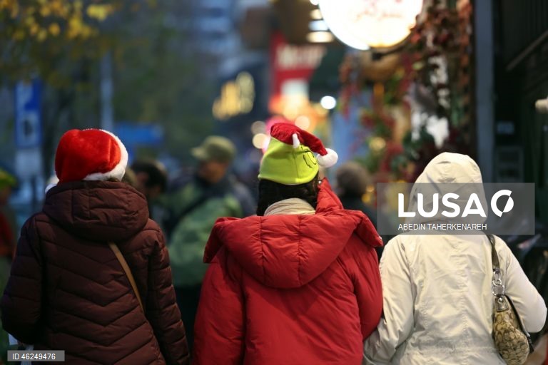 Preparações para o Natal em Teerão