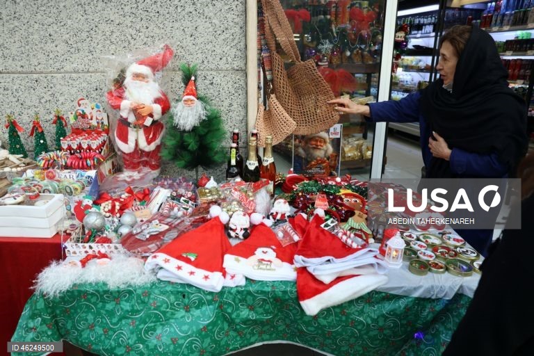 Preparações para o Natal em Teerão