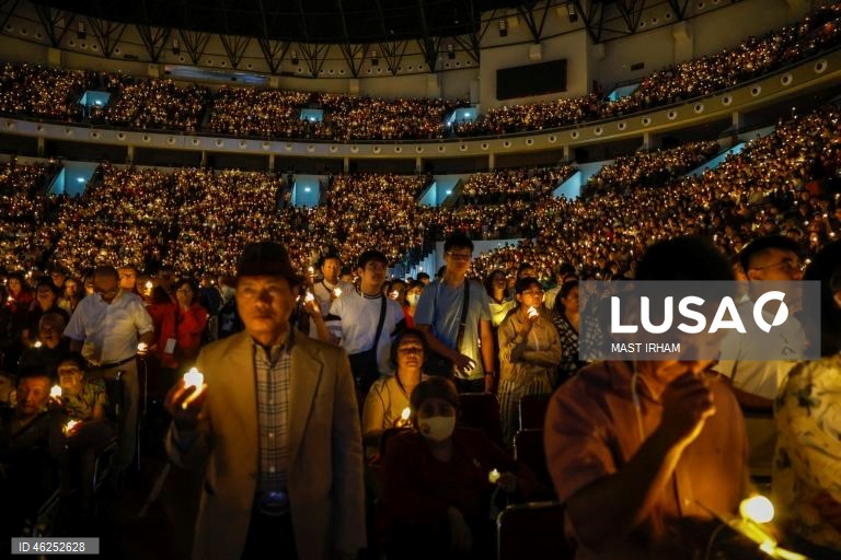 Celebrações da véspera de Natal em Jacarta