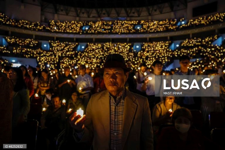 Celebrações da véspera de Natal em Jacarta