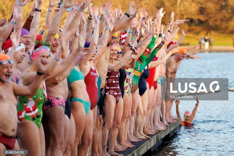 A corrida matinal de Natal do Serpentine Swimming Club é nadada em um percurso de 100 jardas (91,4 m) pela Peter Pan Cup, e acredita-se que seja a corrida de natação mais antiga do mundo. A corrida é realizada todos os anos desde 1864, com a única exceção de 2020.
