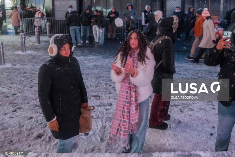 EUA: Tempestade de neve em Nova Iorque